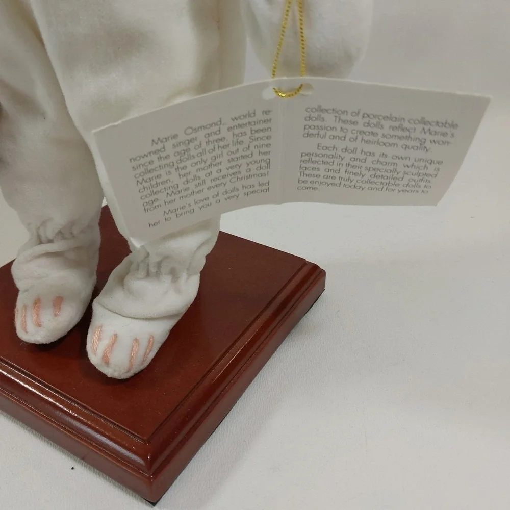 Marie Osmond Velveteen Rabbit Kelly Porcelain Collector Doll Bunny Ears‎ In Box